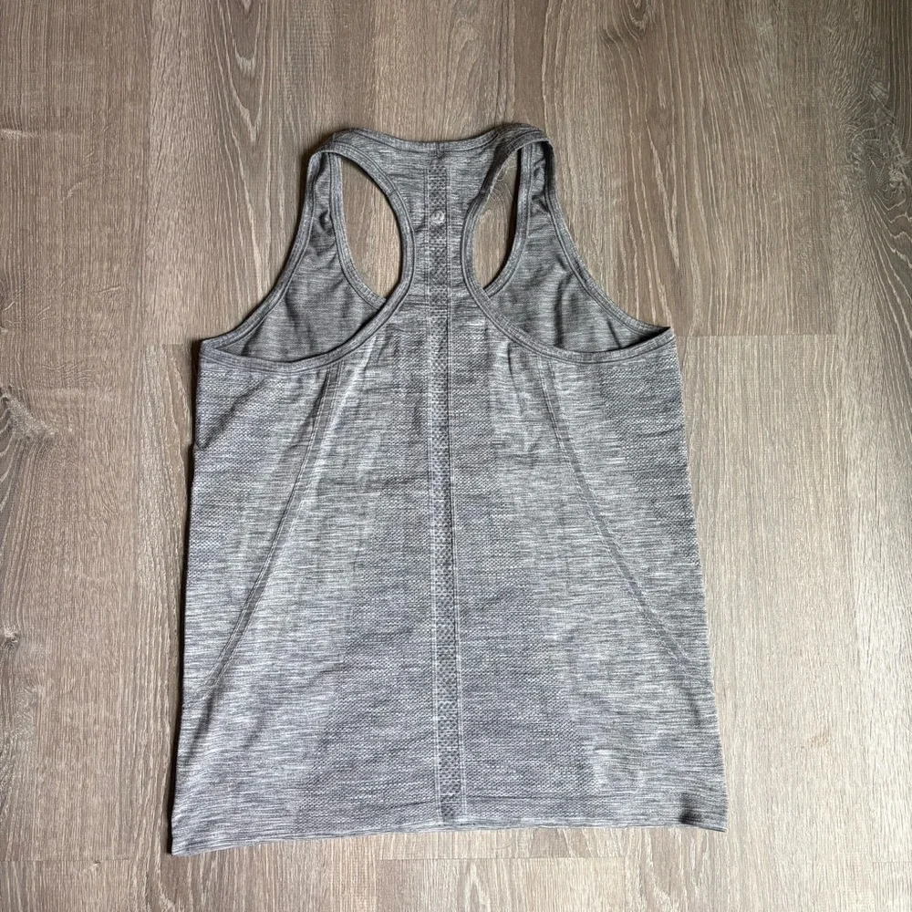 Lululemon Swiftly Tech Racerback - Picture 2 of 3